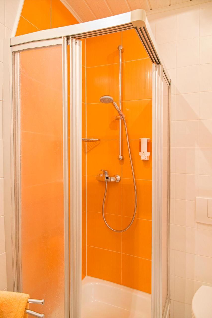 Hotel Zur Linde Gädheim المظهر الخارجي الصورة